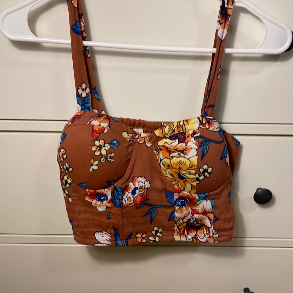 floral crop top